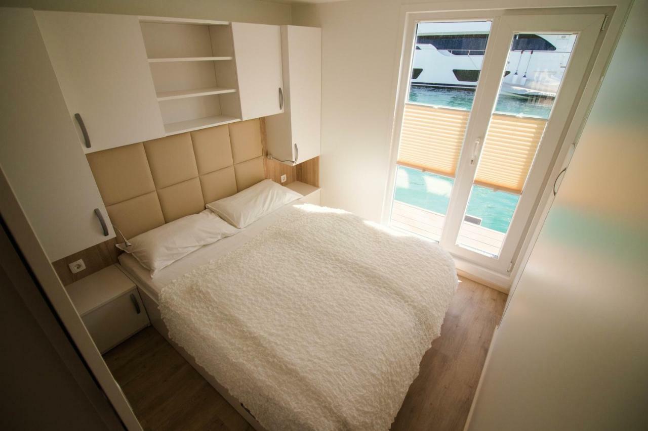 Marina Luxury Houseboat Lace Portorož Zewnętrze zdjęcie